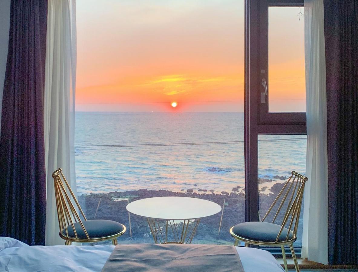 Hotel Mer Bleue Jeju Extérieur photo